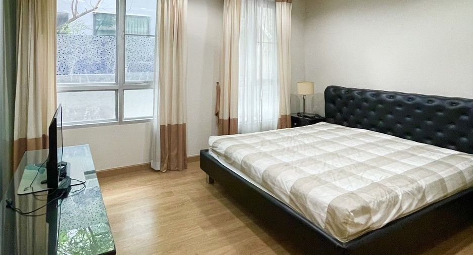 Condo en alquiler de 2 habitaciones en Khlong Toei, Bangkok