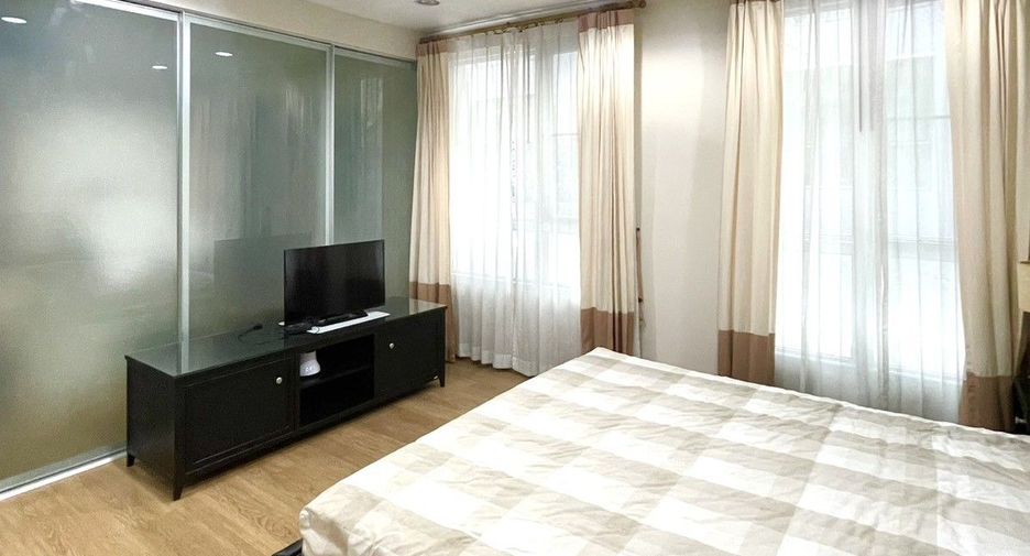 Condo en alquiler de 2 habitaciones en Khlong Toei, Bangkok