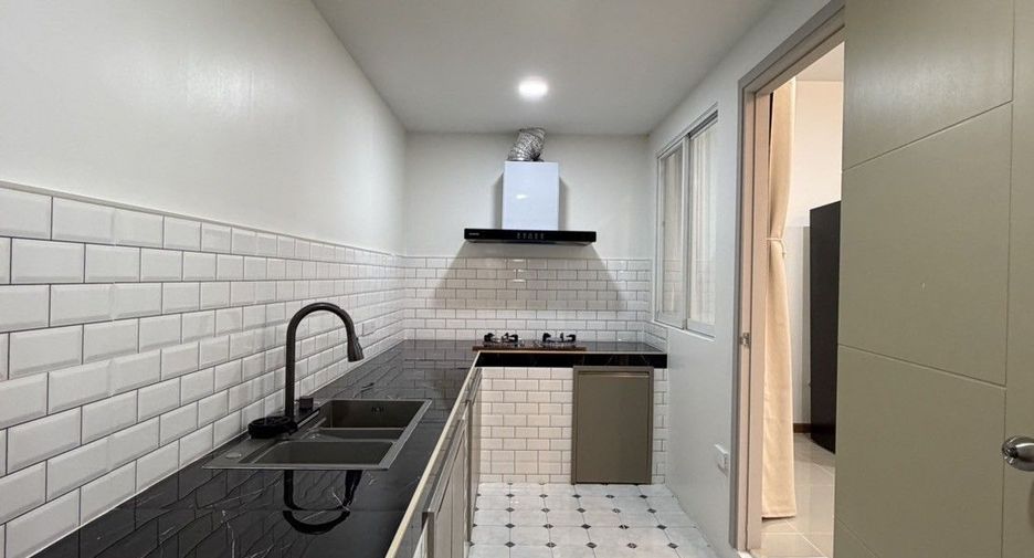 Haus zum Kauf mit 3 Zimmer in Mueang Phuket, Phuket