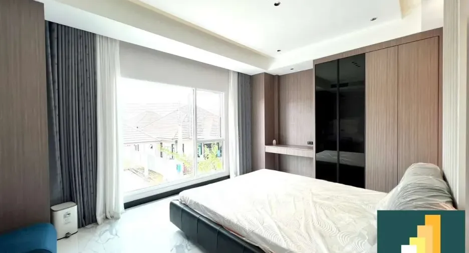 For rent 5 bedrooms house in Bang Lamung, Chonburi