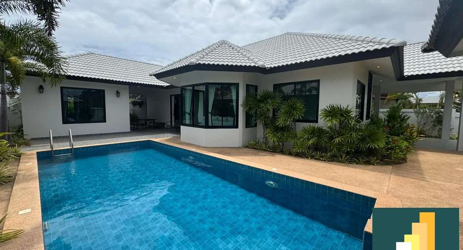 À vendre 4 chambres villa à East Pattaya, Pattaya
