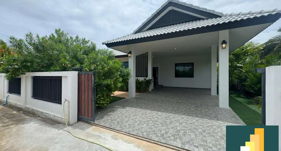 À vendre 4 chambres villa à East Pattaya, Pattaya