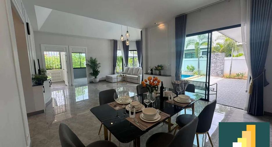 À vendre 4 chambres villa à East Pattaya, Pattaya
