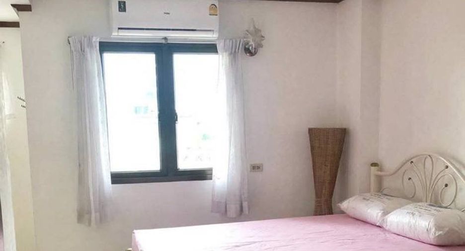 For sale 2 bedrooms condo in Khlong Toei, Bangkok