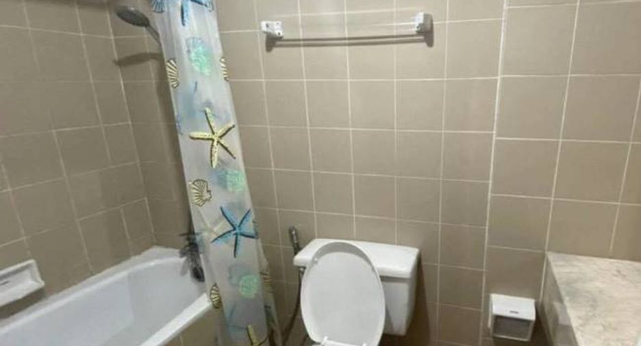 For sale 2 bedrooms condo in Khlong Toei, Bangkok