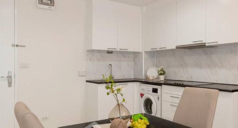 À vendre 1 chambre condo à Watthana, Bangkok