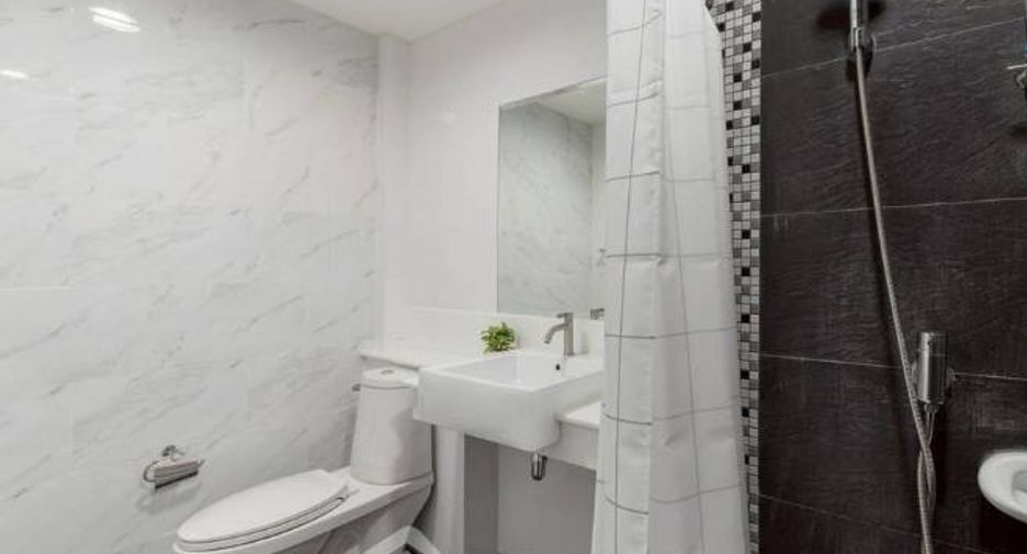 À vendre 1 chambre condo à Watthana, Bangkok