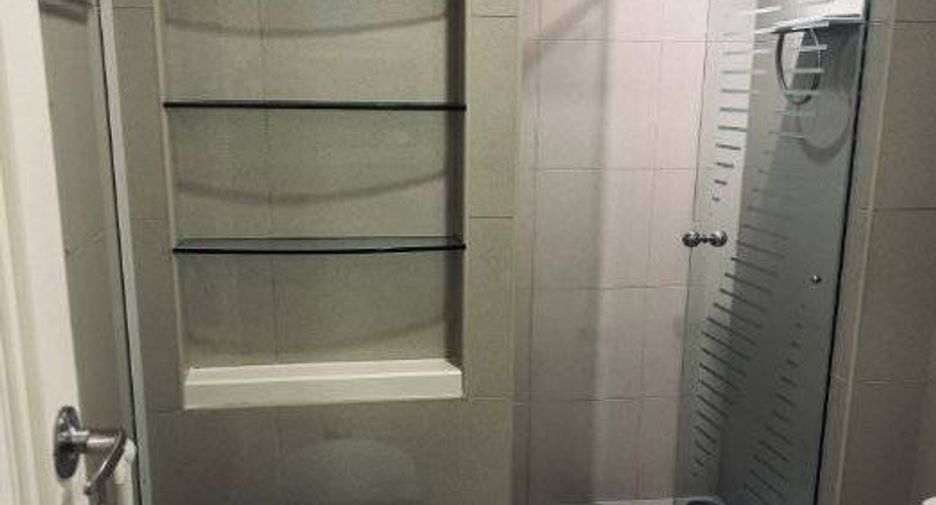For rent 3 ベッドルーム condo in Sathon, Bangkok
