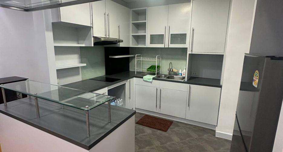 Condo en alquiler de 1 habitaciones en Pathum Wan, Bangkok