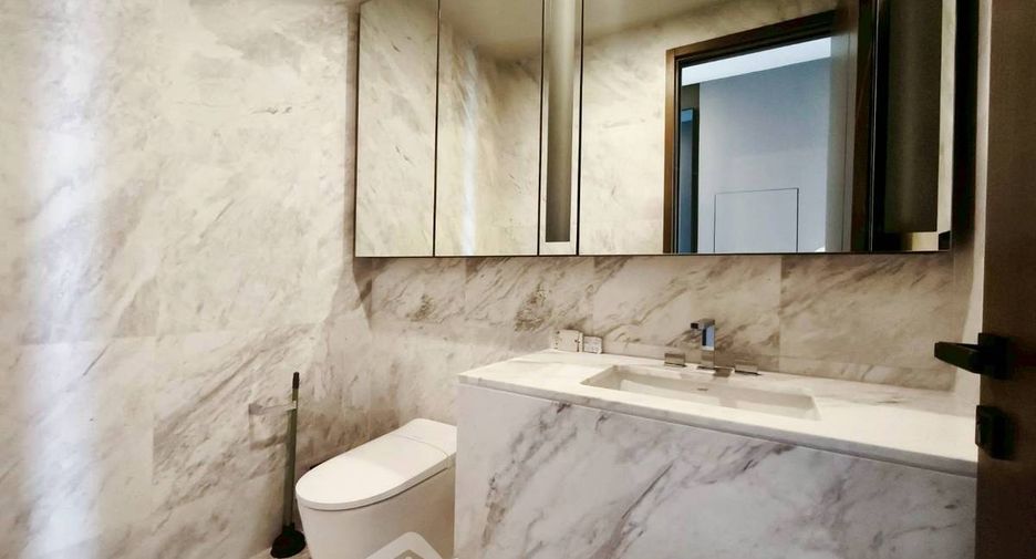 Condo en alquiler de 2 habitaciones en Watthana, Bangkok