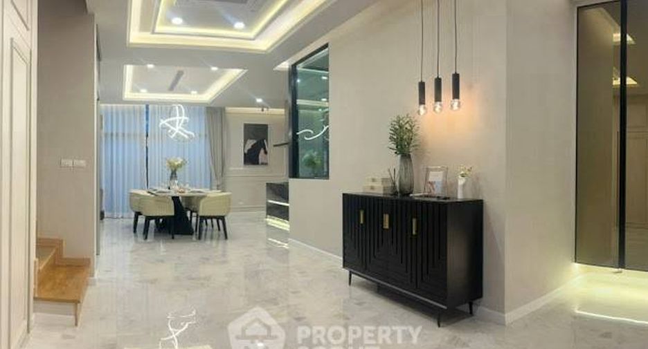 Haus zur Miete mit 4 Zimmer in Suan Luang, Bangkok