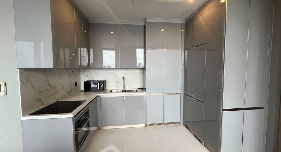 Condo en alquiler de 2 habitaciones en Watthana, Bangkok