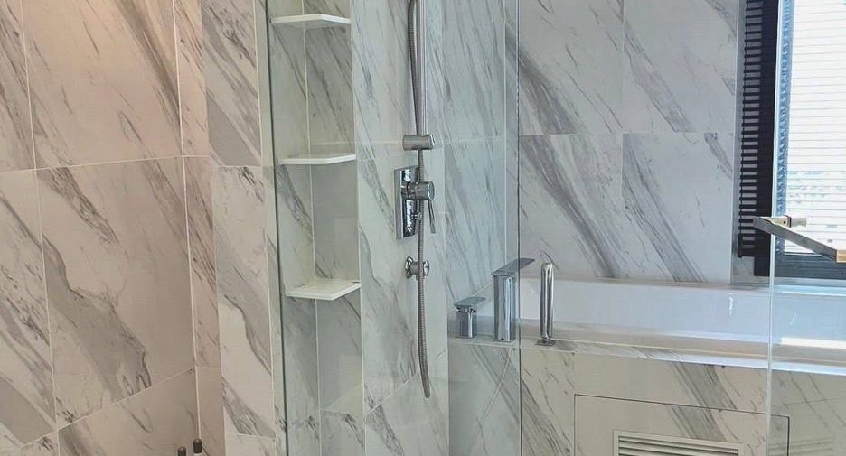 For rent 2 ベッドルーム condo in Khlong Toei, Bangkok