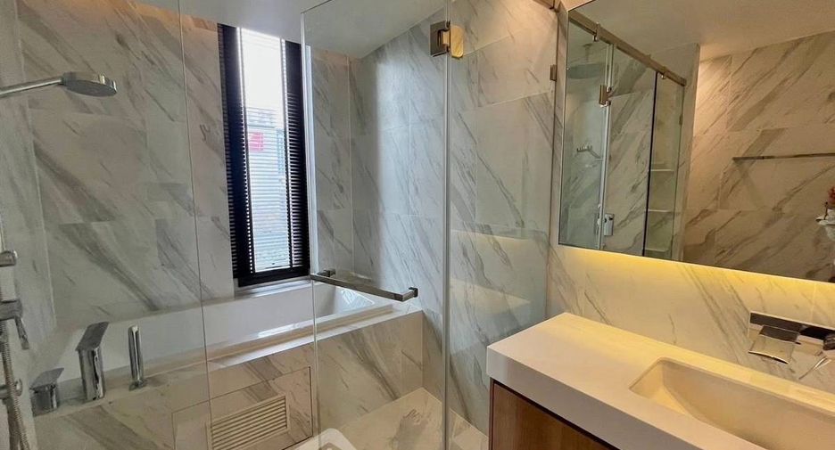 For rent 2 ベッドルーム condo in Khlong Toei, Bangkok