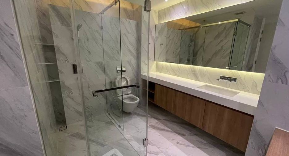 For rent 1 Beds condo in Khlong Toei, Bangkok