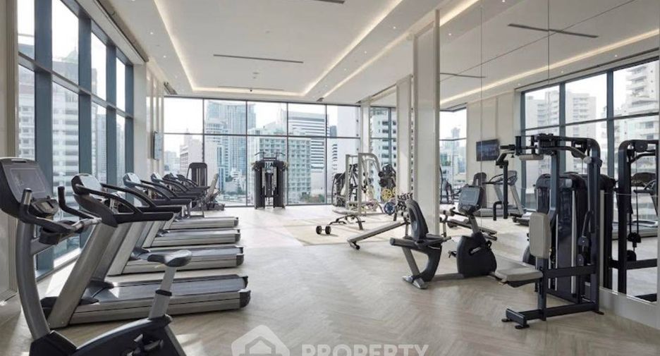 Condo en alquiler de 2 habitaciones en Khlong Toei, Bangkok