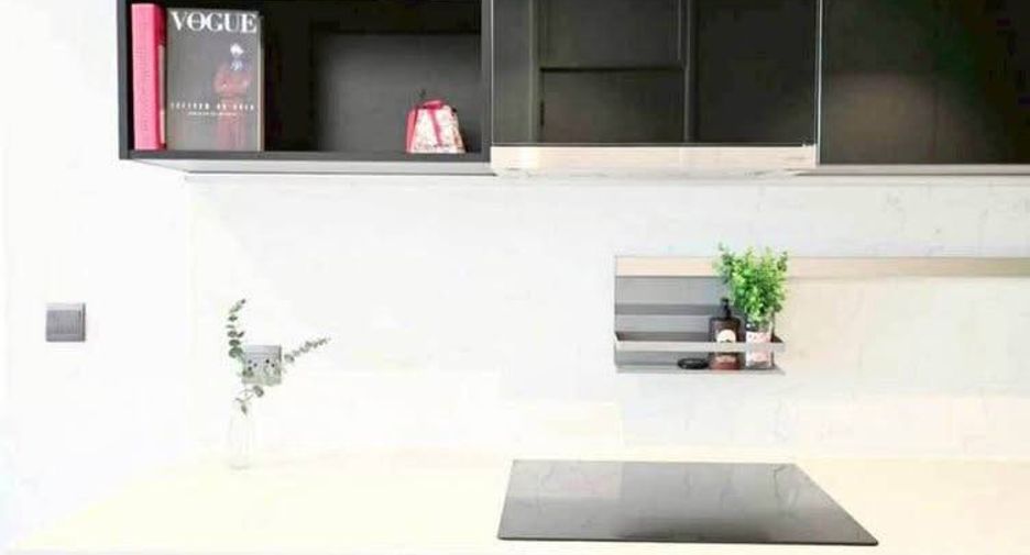 For rent 2 ベッドルーム condo in Pathum Wan, Bangkok
