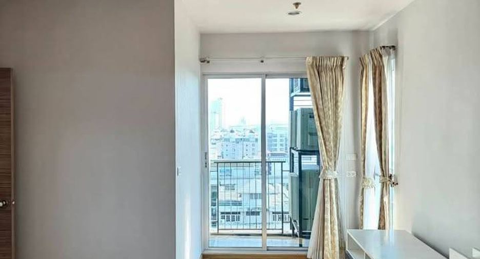 Condo en alquiler de 2 habitaciones en Khlong San, Bangkok