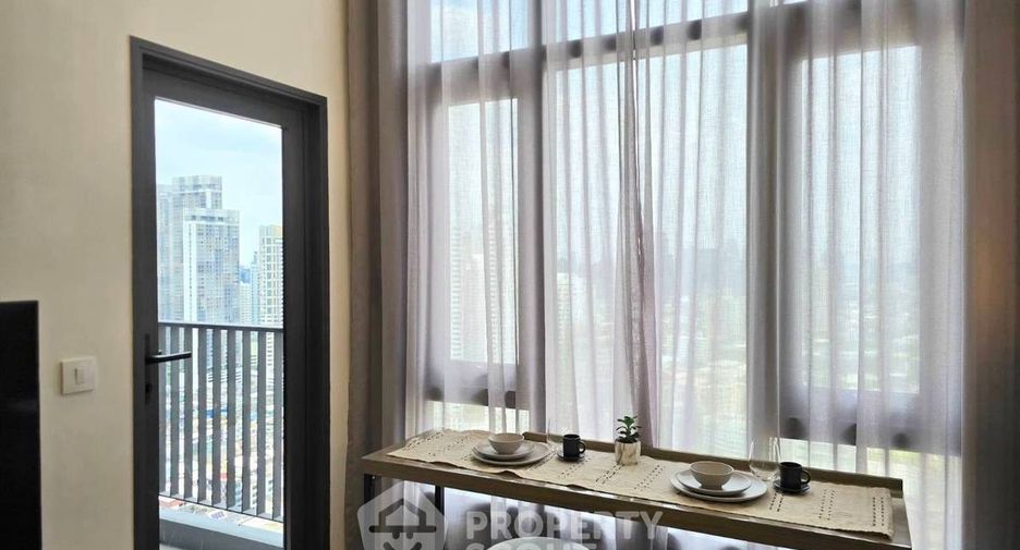 For rent 2 bedrooms condo in Khlong Toei, Bangkok