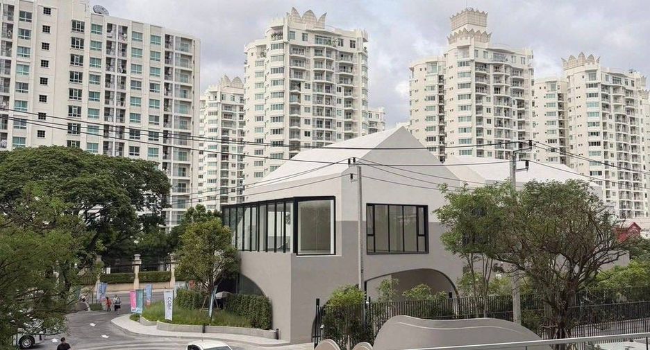 For rent 1 Beds condo in Huai Khwang, Bangkok