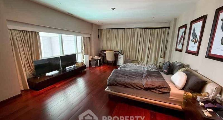 Wohnung zur Miete mit 3 Zimmer in Khlong Toei, Bangkok