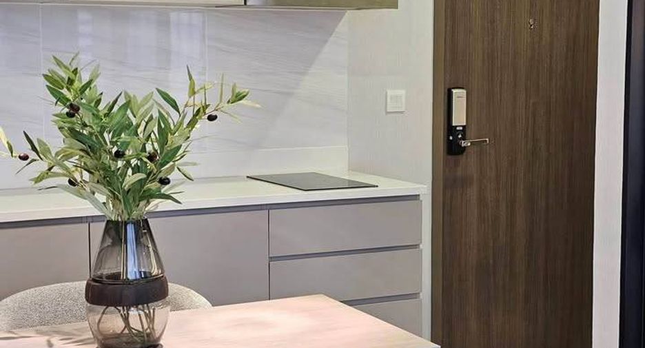 Wohnung zur Miete mit 1 Zimmer in Watthana, Bangkok