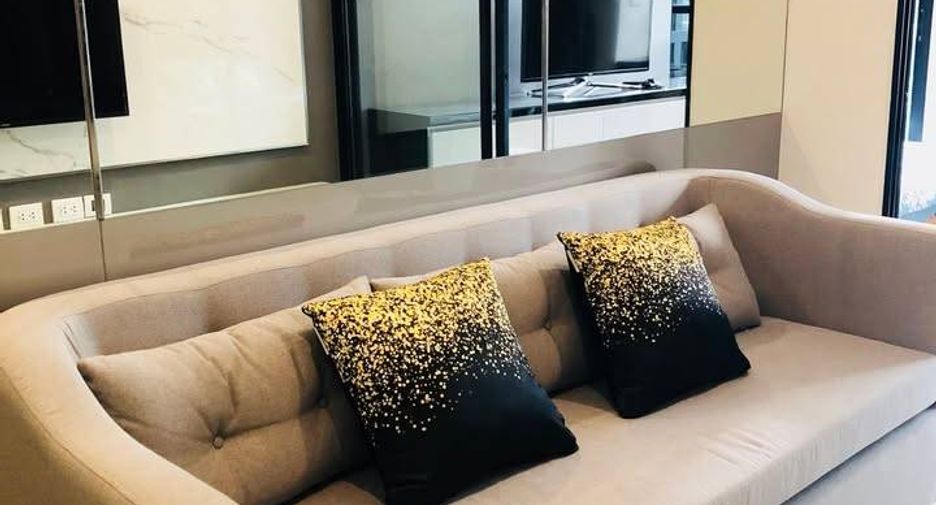 Condo en alquiler de 1 habitaciones en Pathum Wan, Bangkok