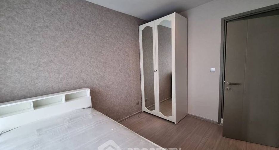 Condo en alquiler de 2 habitaciones en Huai Khwang, Bangkok