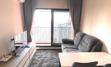 À louer 1 chambre condo à Huai Khwang, Bangkok