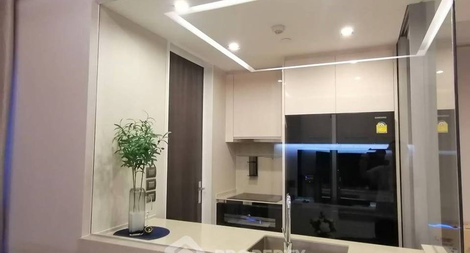Condo en alquiler de 2 habitaciones en Sathon, Bangkok