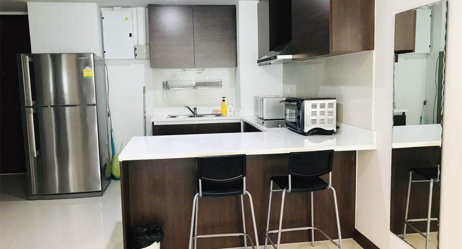 Condo en alquiler de 2 habitaciones en Pathum Wan, Bangkok