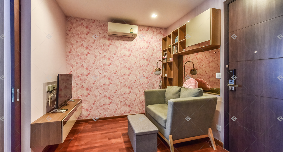 For sale 1 bed condo in Pathum Wan, Bangkok