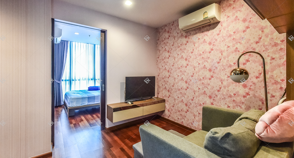 For sale 1 bed condo in Pathum Wan, Bangkok