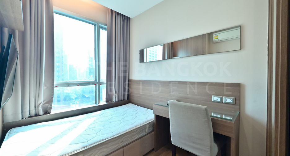 For sale 2 bedrooms condo in Watthana, Bangkok