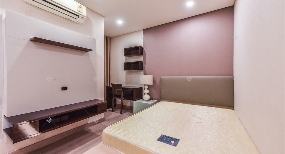 For rent 2 ベッドルーム condo in Pathum Wan, Bangkok