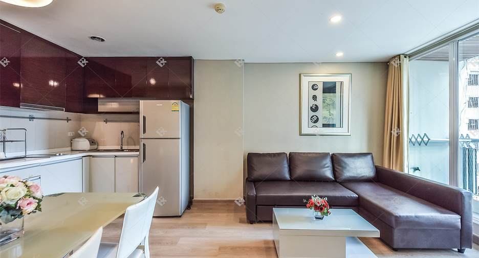 For rent 2 ベッドルーム condo in Pathum Wan, Bangkok