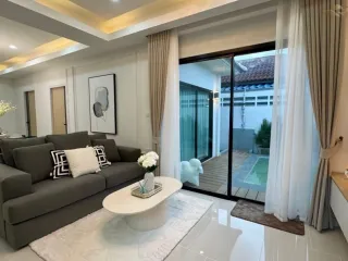 For sale 3 bedrooms villa in Bang Lamung, Chonburi