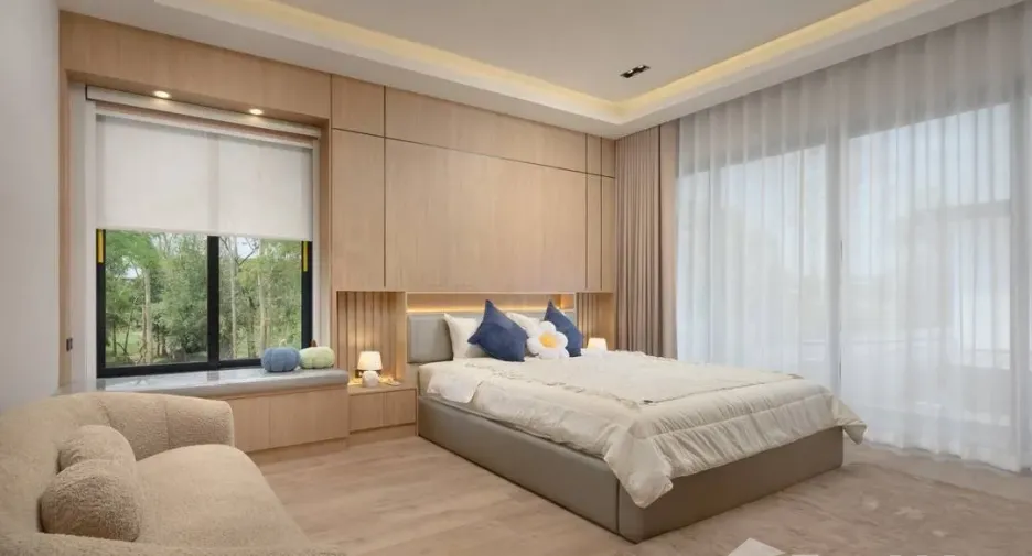 For rent 4 bedrooms villa in Mueang Chiang Mai, Chiang Mai