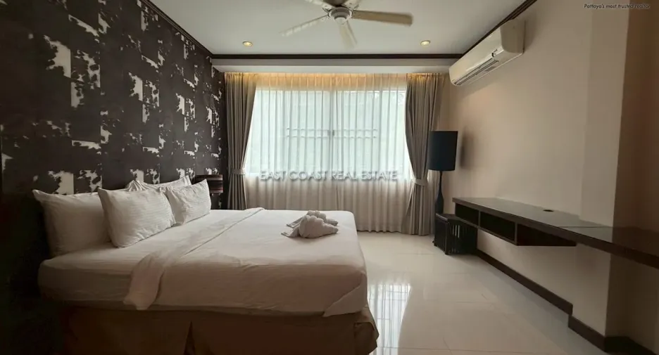 For rent 2 bedrooms condo in Bang Lamung, Chonburi