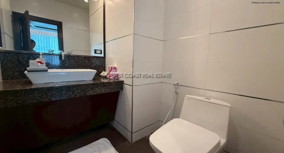For rent 2 bedrooms condo in Bang Lamung, Chonburi
