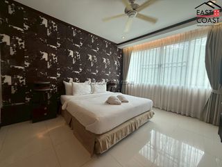 For rent 2 bedrooms condo in Bang Lamung, Chonburi