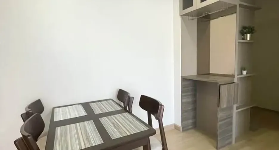 For sale 1 Beds condo in Chom Thong, Bangkok
