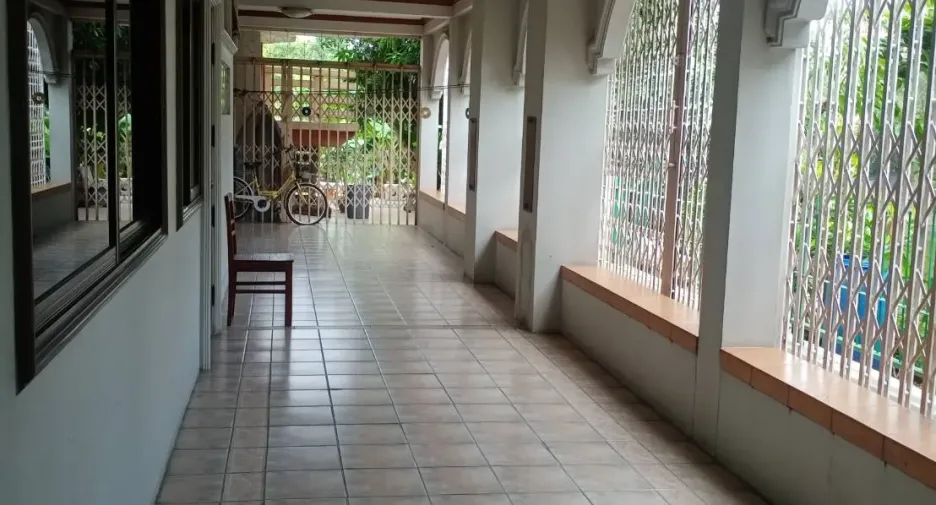For sale 12 bedrooms house in Khlong Luang, Pathum Thani