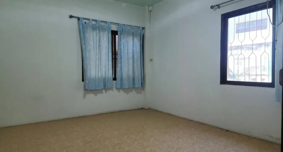 Haus zum Kauf mit 4 Zimmer in Mueang Khon Kaen, Khon Kaen