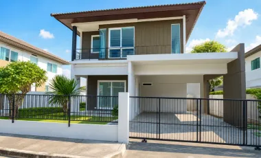 Casa en venta de 3 habitaciones en Phutthamonthon, Nakhon Pathom