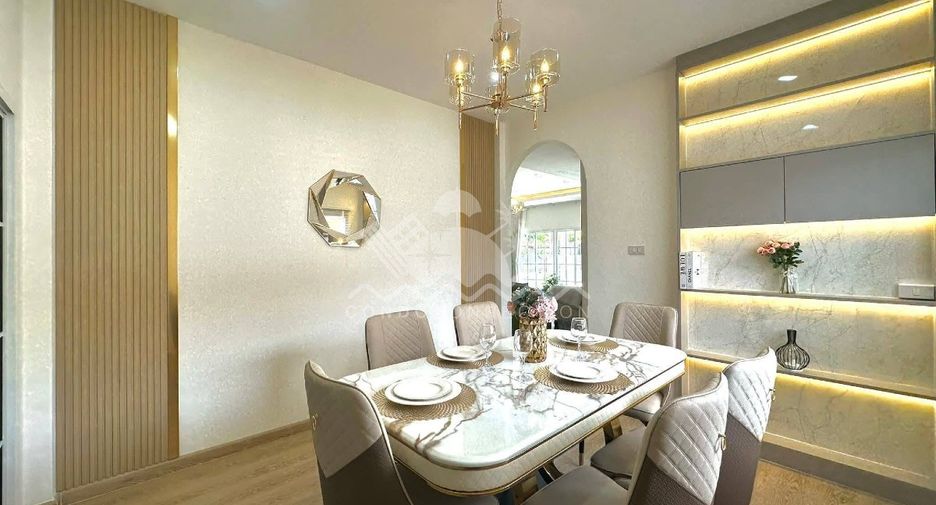 Casa en venta de 3 habitaciones en East Pattaya, Pattaya