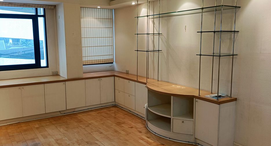 Продажа 1 кровать кондо в Сатхон, Бангкок