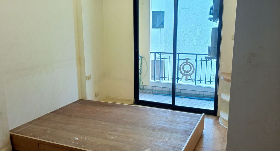 Продажа 1 кровать кондо в Сатхон, Бангкок