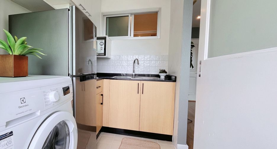 Wohnung zur Miete mit 1 Zimmer in Khlong Toei, Bangkok