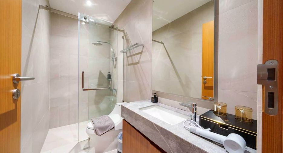 For rent 3 bedrooms villa in Mueang Phuket, Phuket